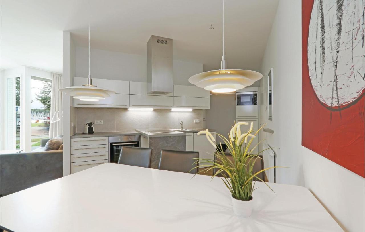 Nice Apartment In Luebeck Travemuende With Kitchen Εξωτερικό φωτογραφία