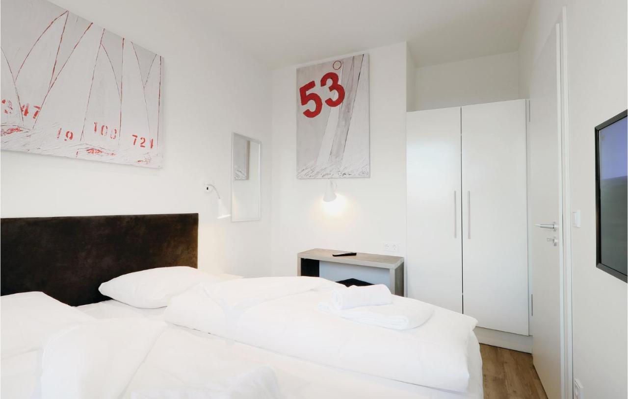 Nice Apartment In Luebeck Travemuende With Kitchen Εξωτερικό φωτογραφία