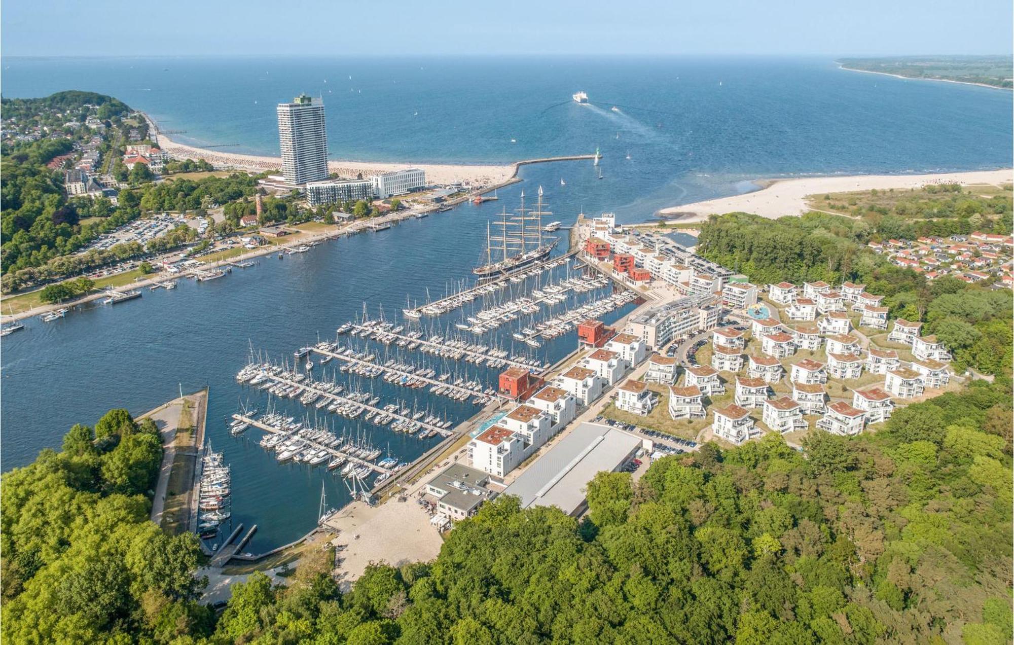 Nice Apartment In Luebeck Travemuende With Kitchen Εξωτερικό φωτογραφία